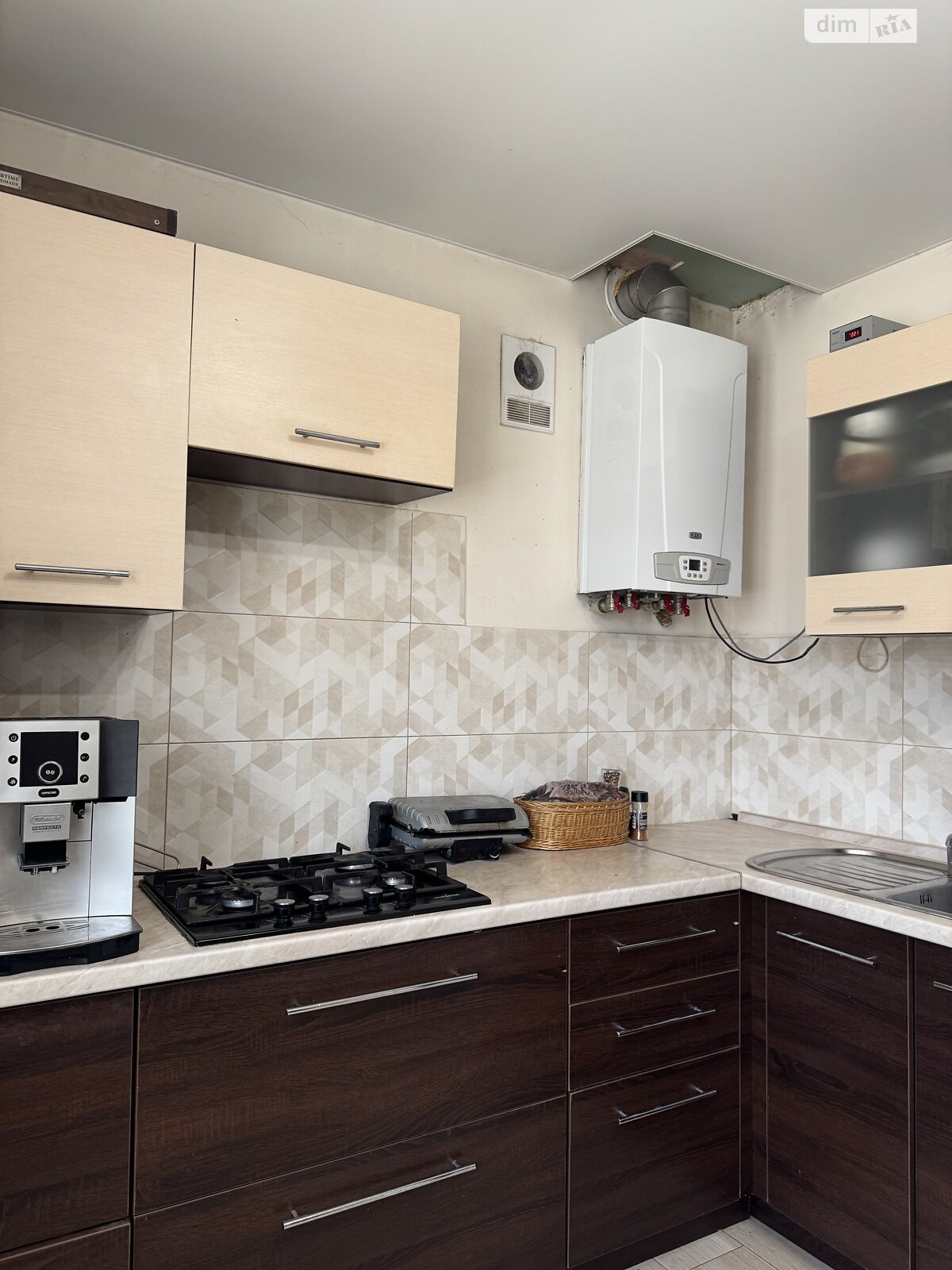Продаж частини будинку в Рівному, район Ювілейний, 3 кімнати фото 1 Продаж частини будинку в Рівному, район Ювілейний, 3 кімнати фото 1