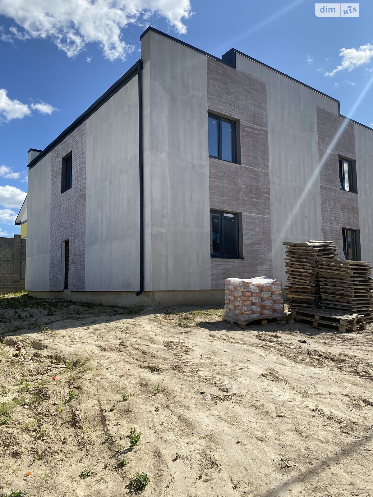 Продажа части дома в Ровно, улица Кулика и Гудачека (Макарова), район Ювилейный, 4 комнаты фото 1 Продажа части дома в Ровно, улица Кулика и Гудачека (Макарова), район Ювилейный, 4 комнаты фото 1