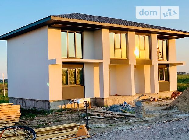 Продажа части дома в Ровно, район Ювилейный, 4 комнаты фото 1 Продажа части дома в Ровно, район Ювилейный, 4 комнаты фото 1