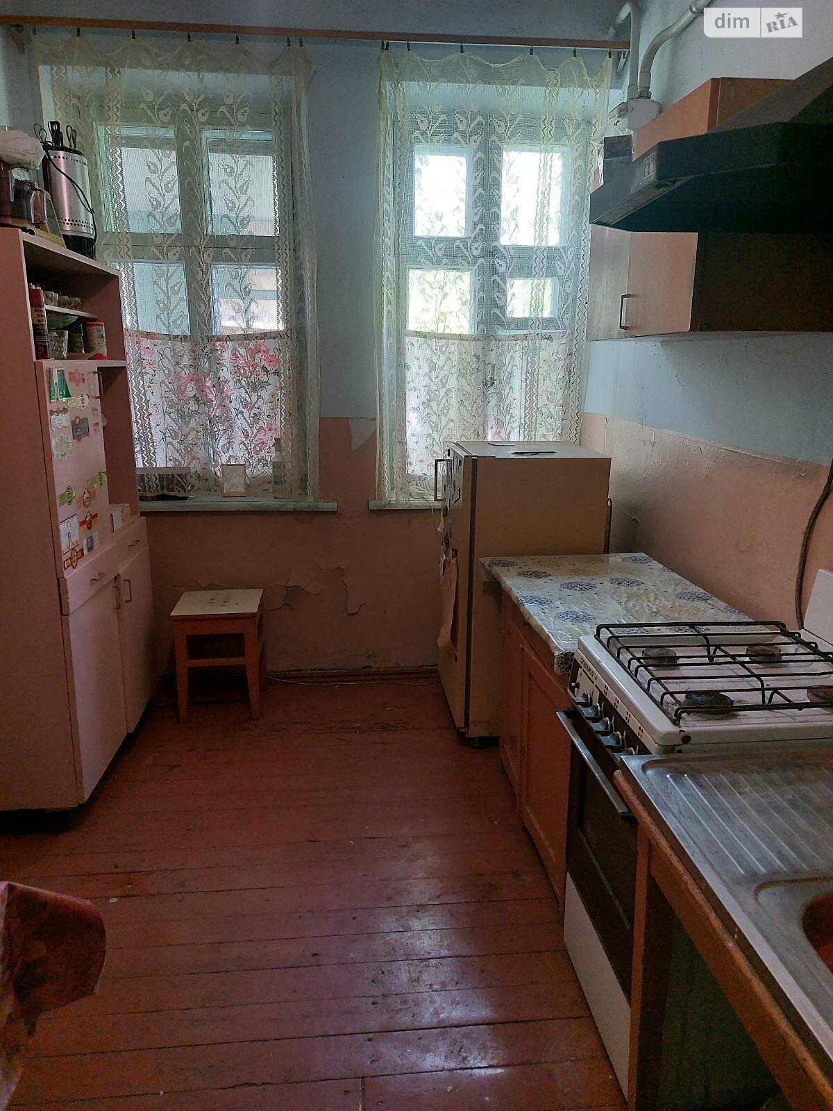 Продаж частини будинку в Рівному, вулиця Князя Володимира 116, район Золотіїв, 2 кімнати фото 1 Продаж частини будинку в Рівному, вулиця Князя Володимира 116, район Золотіїв, 2 кімнати фото 1