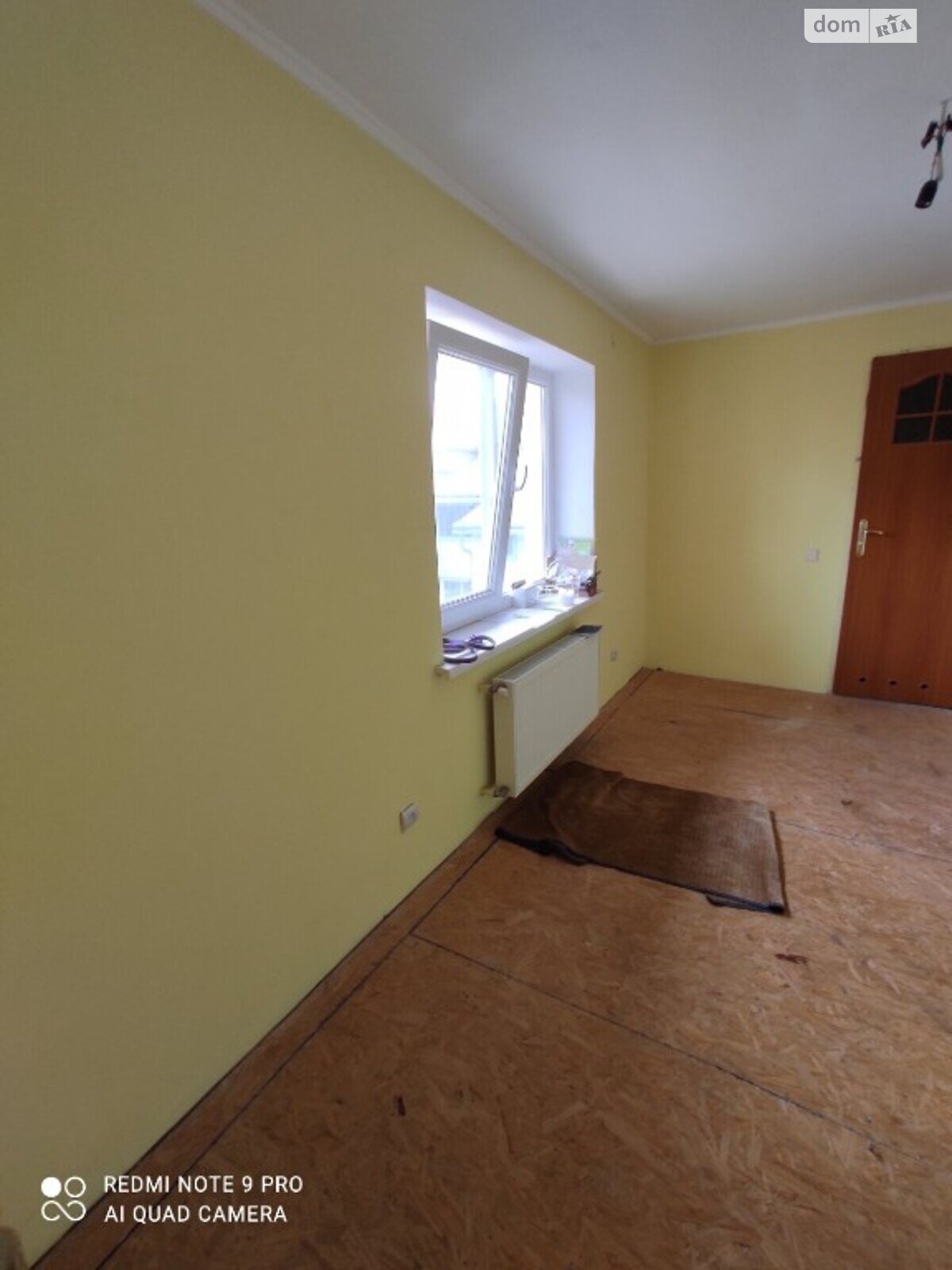 Продаж частини будинку в Самборі, район Самбір, 4 кімнати фото 1