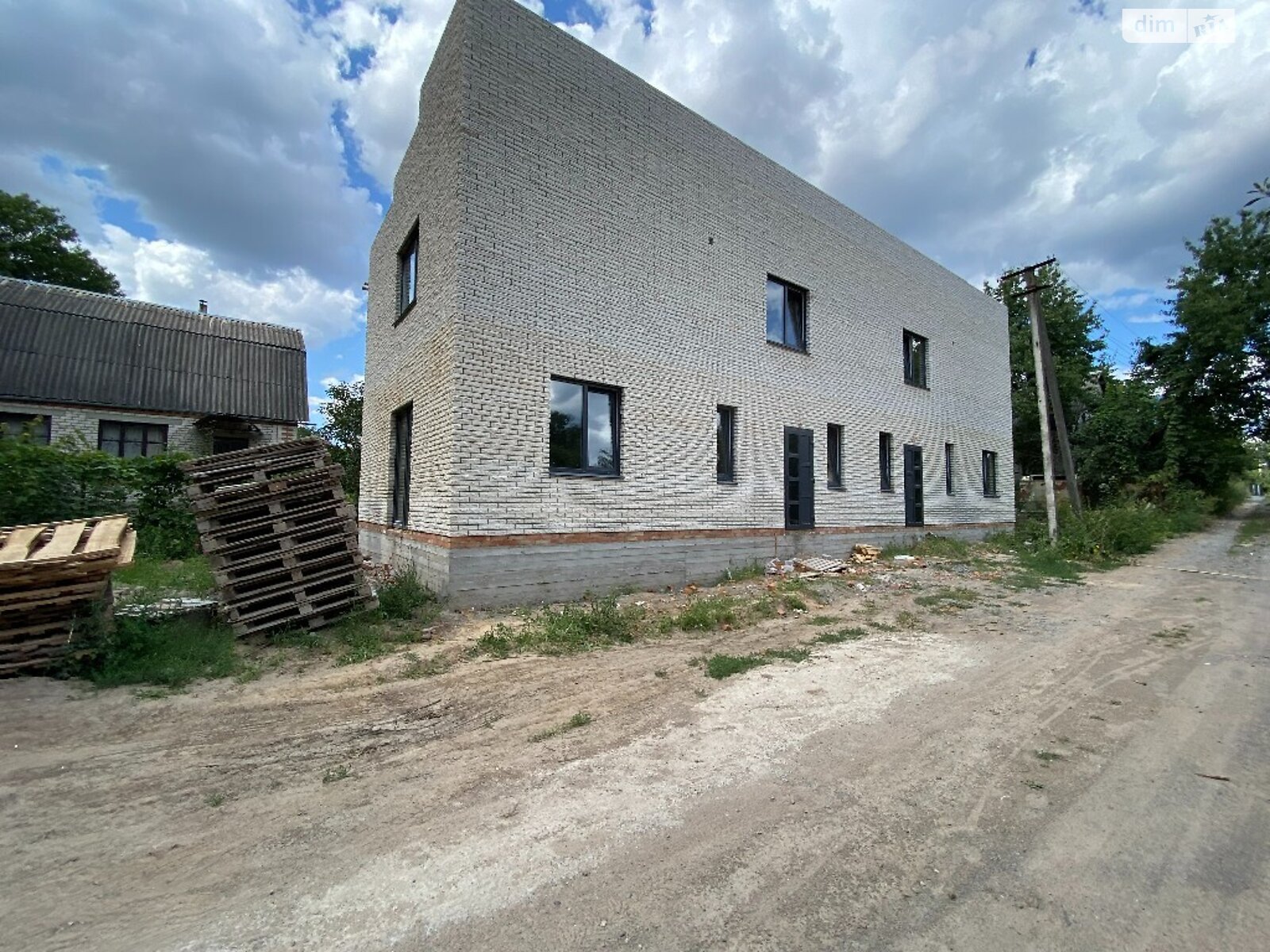 Продажа части дома в Шкуринцах, Окружна вулиця, 3 комнаты фото 1