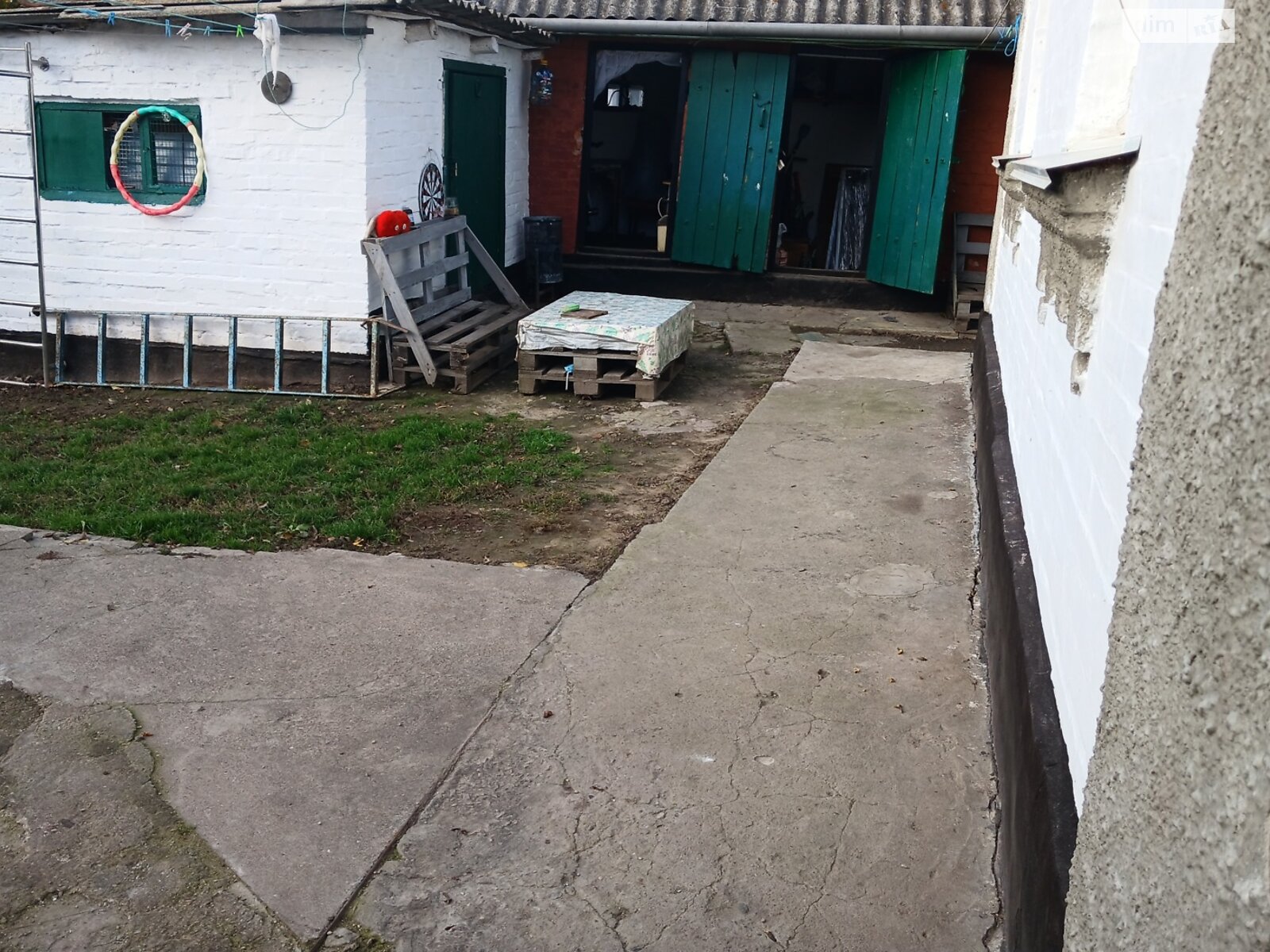 Продажа части дома в Сквире, Абрекосова 11, 3 комнаты фото 1 Продажа части дома в Сквире, Абрекосова 11, 3 комнаты фото 1