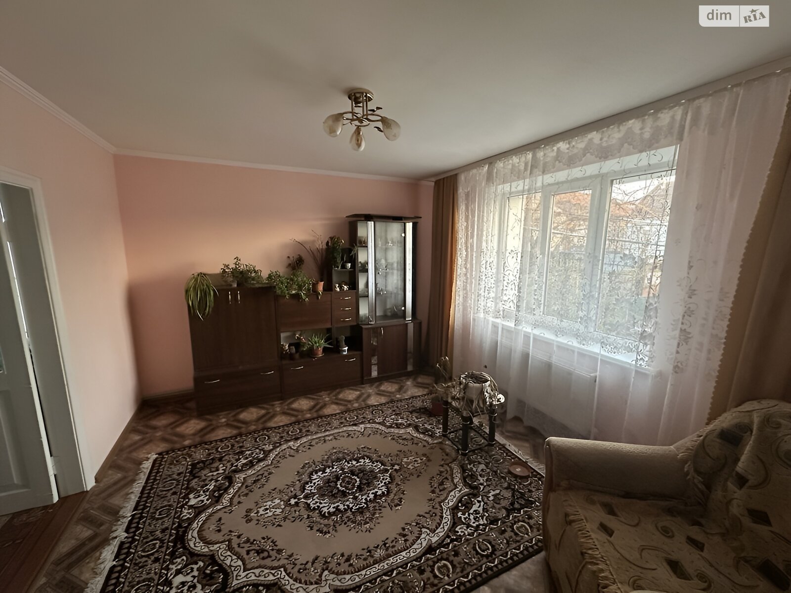 Продаж частини будинку в Старокостянтинові, 4 кімнати фото 1 Продаж частини будинку в Старокостянтинові, 4 кімнати фото 1