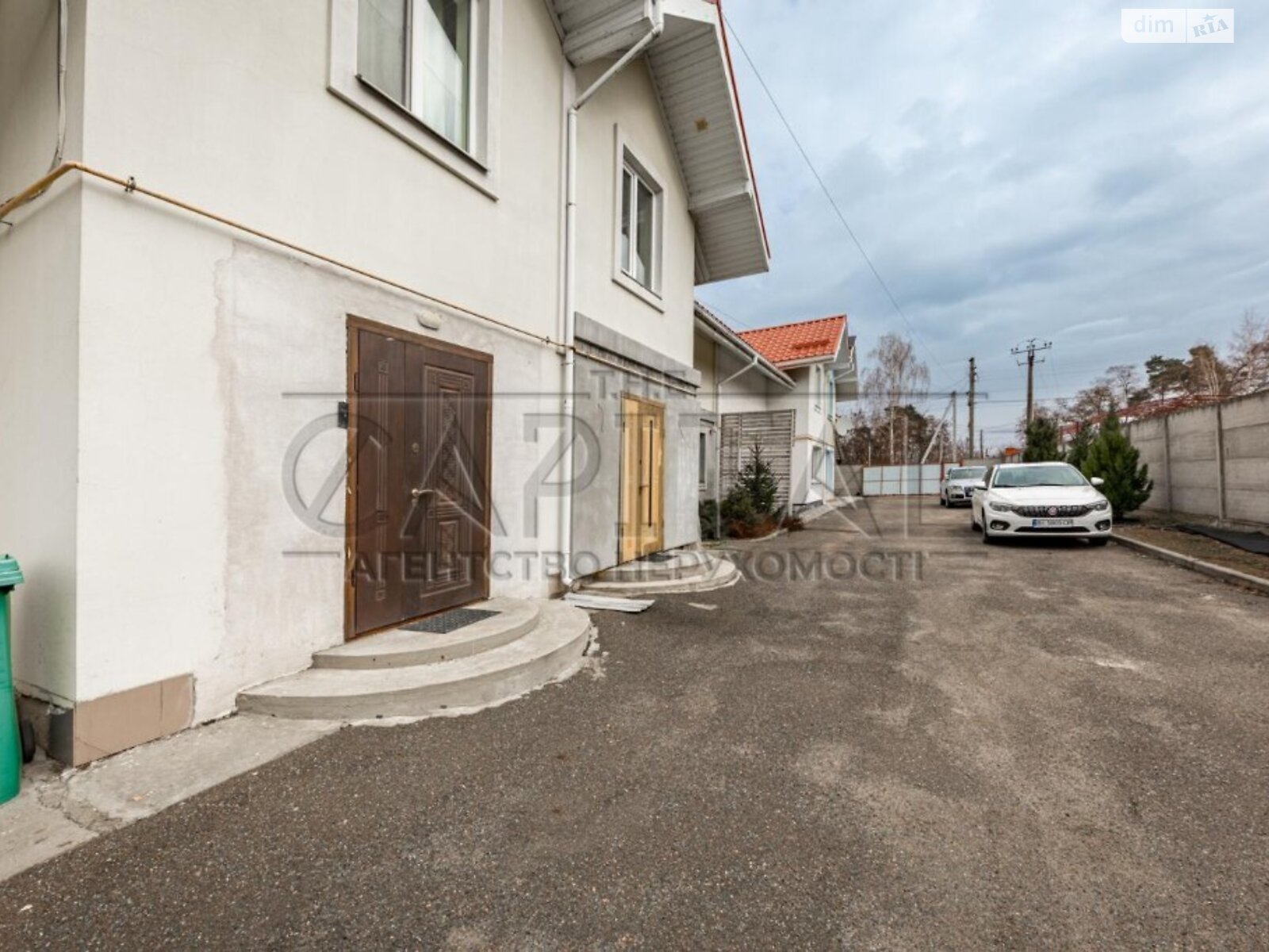 Продаж частини будинку в Старих Петрівцях, вулиця Князя Святослава 22, 4 кімнати фото 1