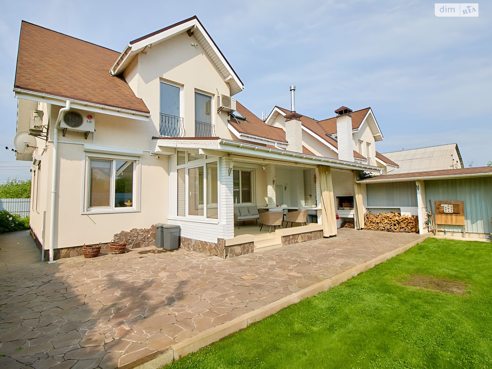 Продаж частини будинку в Старих Петрівцях, вулиця Садова, 4 кімнати фото 1 Продаж частини будинку в Старих Петрівцях, вулиця Садова, 4 кімнати фото 1