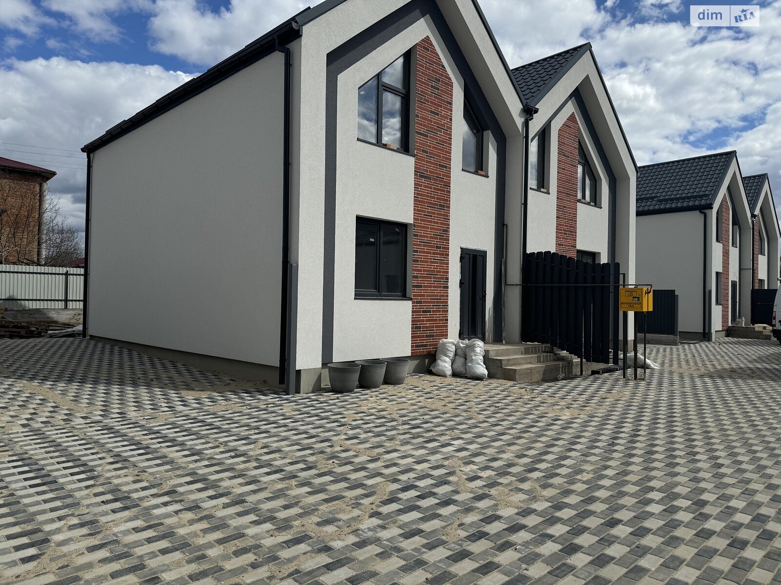 Продаж частини будинку в Стрижавці, вулиця Івана Богуна, 3 кімнати фото 1 Продаж частини будинку в Стрижавці, вулиця Івана Богуна, 3 кімнати фото 1