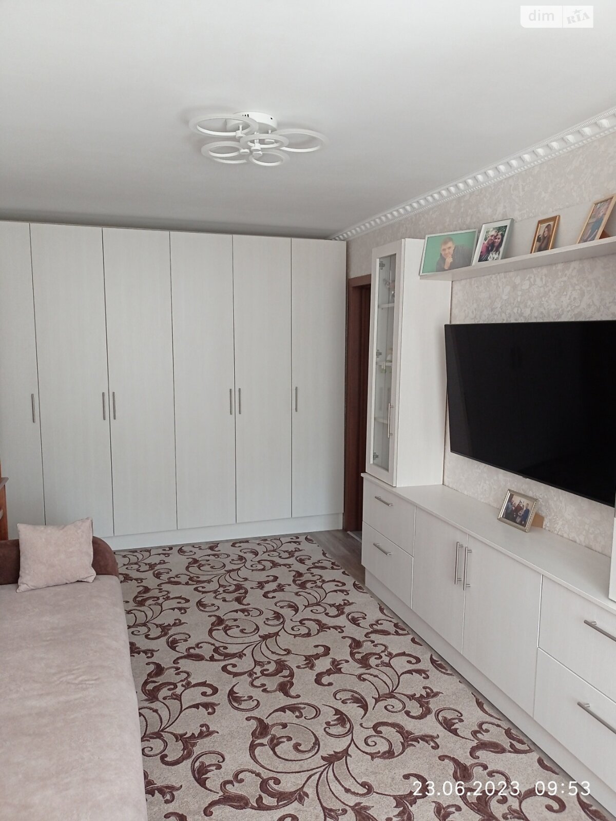 Продажа части дома в Святониколаевке, улица Троицкая (Ленина), 3 комнаты фото 1 Продажа части дома в Святониколаевке, улица Троицкая (Ленина), 3 комнаты фото 1
