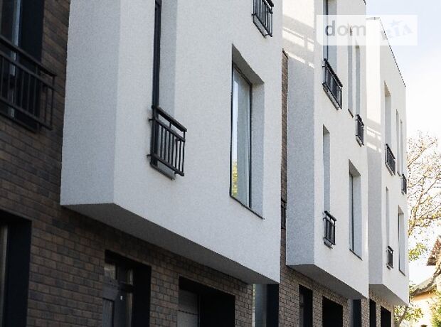 Продажа части дома в селе Петриков, проспект Бандеры Степана 4, 5 комнат фото 1 Продажа части дома в селе Петриков, проспект Бандеры Степана 4, 5 комнат фото 1