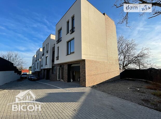 Продажа части дома в селе Петриков, проспект Бандеры Степана 4, 5 комнат фото 1 Продажа части дома в селе Петриков, проспект Бандеры Степана 4, 5 комнат фото 1