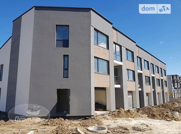 Продажа части дома в селе Петриков, 4 комнаты фото 1 Продажа части дома в селе Петриков, 4 комнаты фото 1