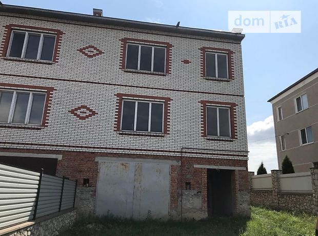 Продажа части дома в селе Смиковци, 5 комнат фото 1 Продажа части дома в селе Смиковци, 5 комнат фото 1