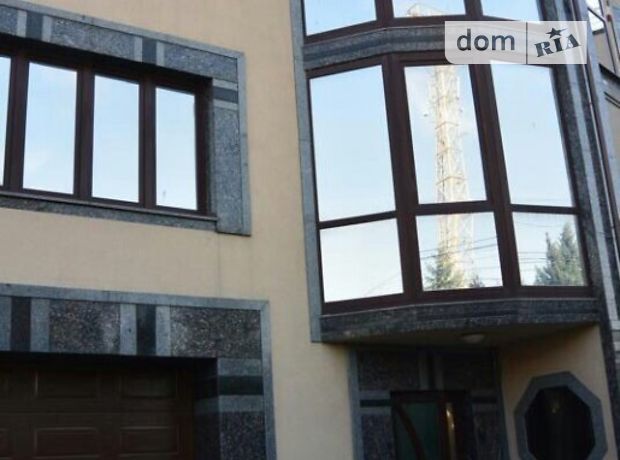 Продажа части дома в Тернополе, Ст.Бандери, район Старый парк, 5 комнат фото 1 Продажа части дома в Тернополе, Ст.Бандери, район Старый парк, 5 комнат фото 1