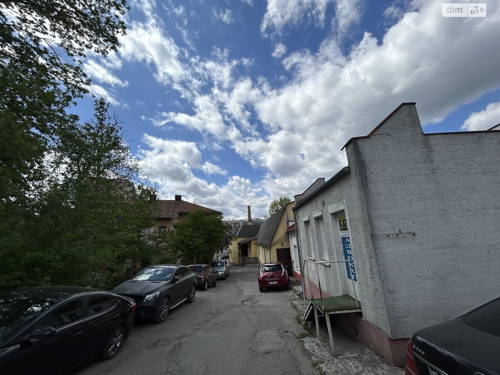 Продаж частини будинку в Тернополі, район Центр, 4 кімнати фото 1 Продаж частини будинку в Тернополі, район Центр, 4 кімнати фото 1