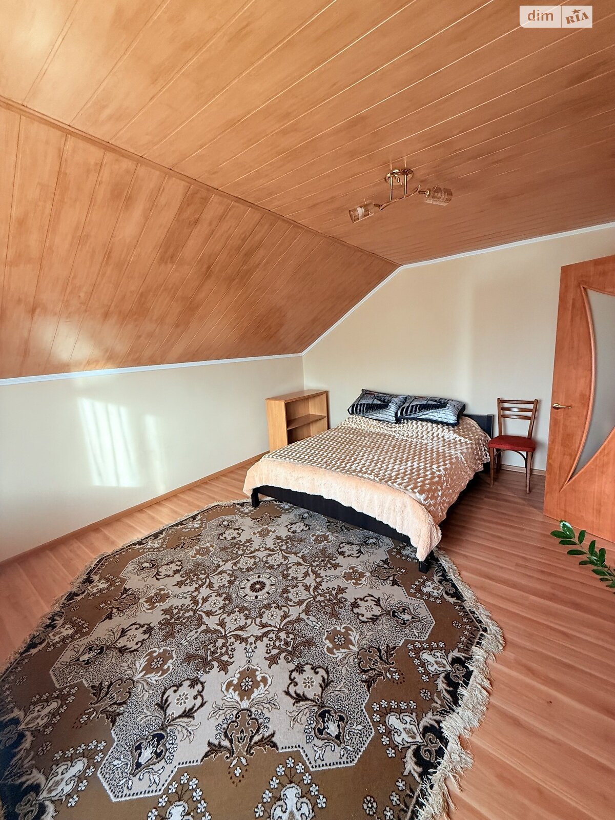 Продажа части дома в Ужгороде, улица Стрельничная, район Шахта, 3 комнаты фото 1 Продажа части дома в Ужгороде, улица Стрельничная, район Шахта, 3 комнаты фото 1