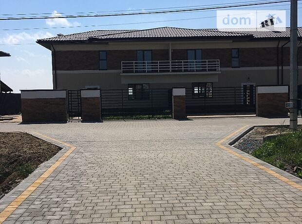 Продажа части дома в селе Сторожница, улица Малиновая, 3 комнаты фото 1 Продажа части дома в селе Сторожница, улица Малиновая, 3 комнаты фото 1