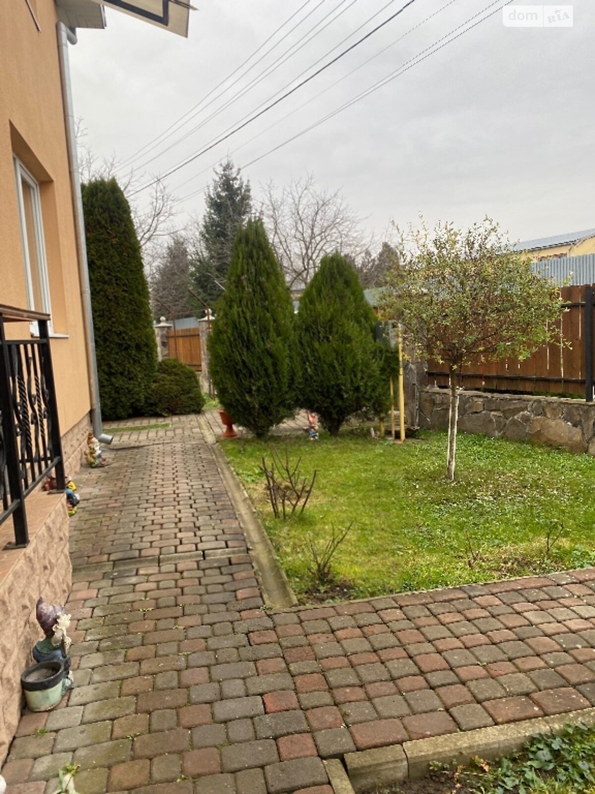 Продаж частини будинку в Сторожниці, вулиця Перемоги, 3 кімнати фото 1 Продаж частини будинку в Сторожниці, вулиця Перемоги, 3 кімнати фото 1