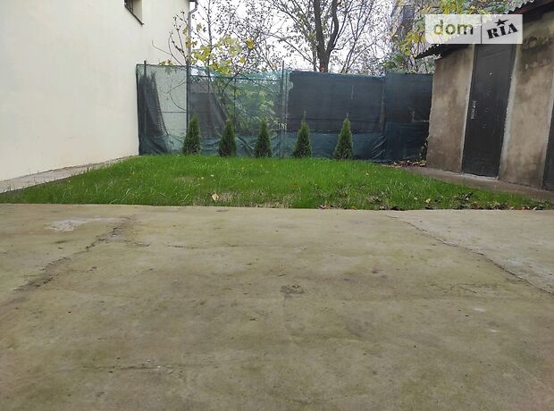 Продажа части дома в Ужгороде, улица Бачинского 21, район Центр, 2 комнаты фото 1 Продажа части дома в Ужгороде, улица Бачинского 21, район Центр, 2 комнаты фото 1