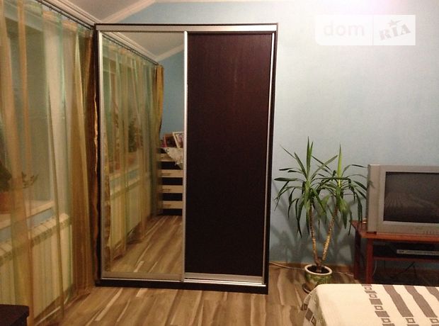 Продажа части дома, 80м², Ужгород, р‑н. Центр, Новака улица Продажа части дома, 80м², Ужгород, р‑н. Центр, Новака улица