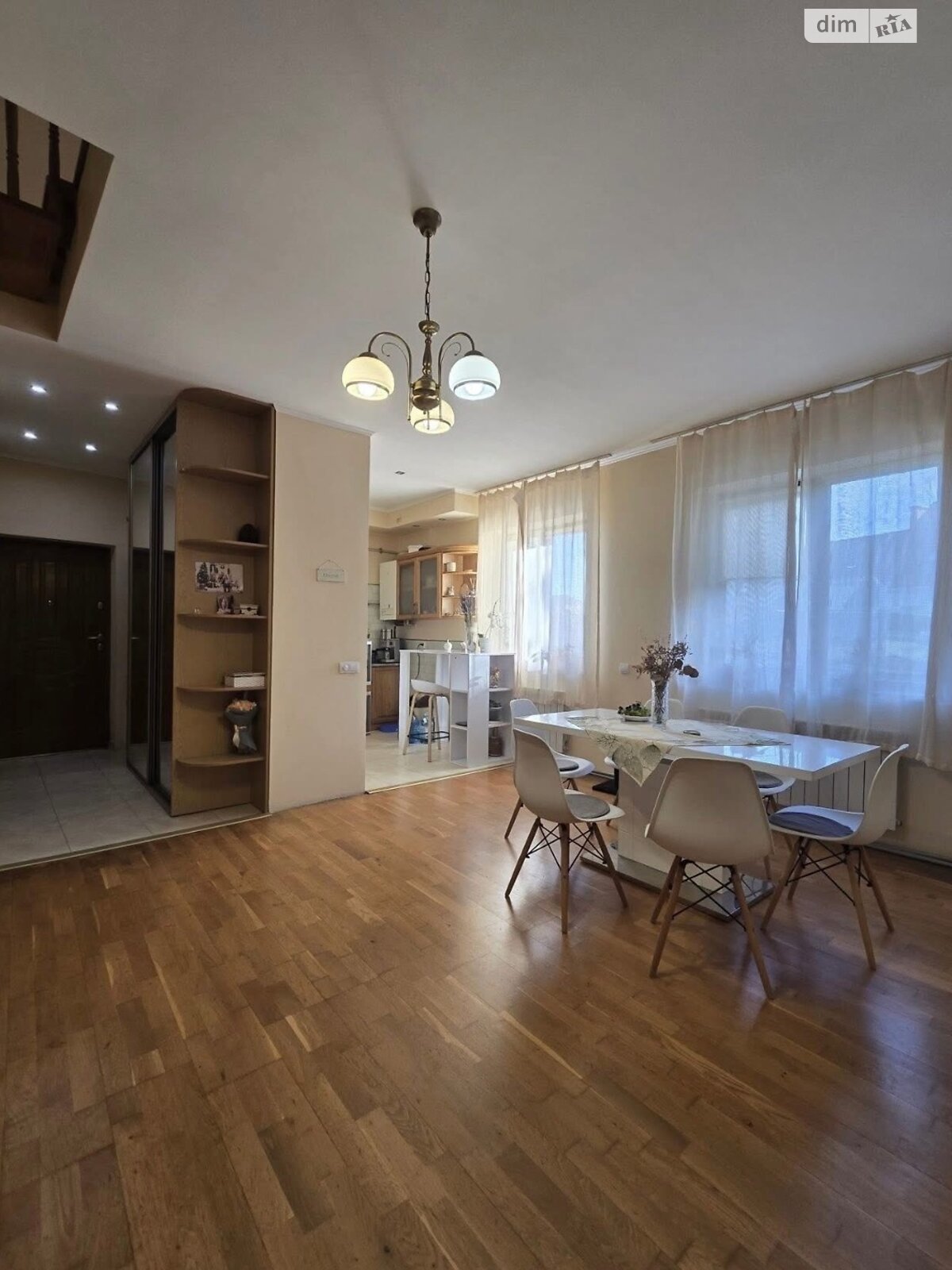 Продажа части дома в Ужгороде, улица Волонтеров (Верещагина), район Центр, 3 комнаты фото 1