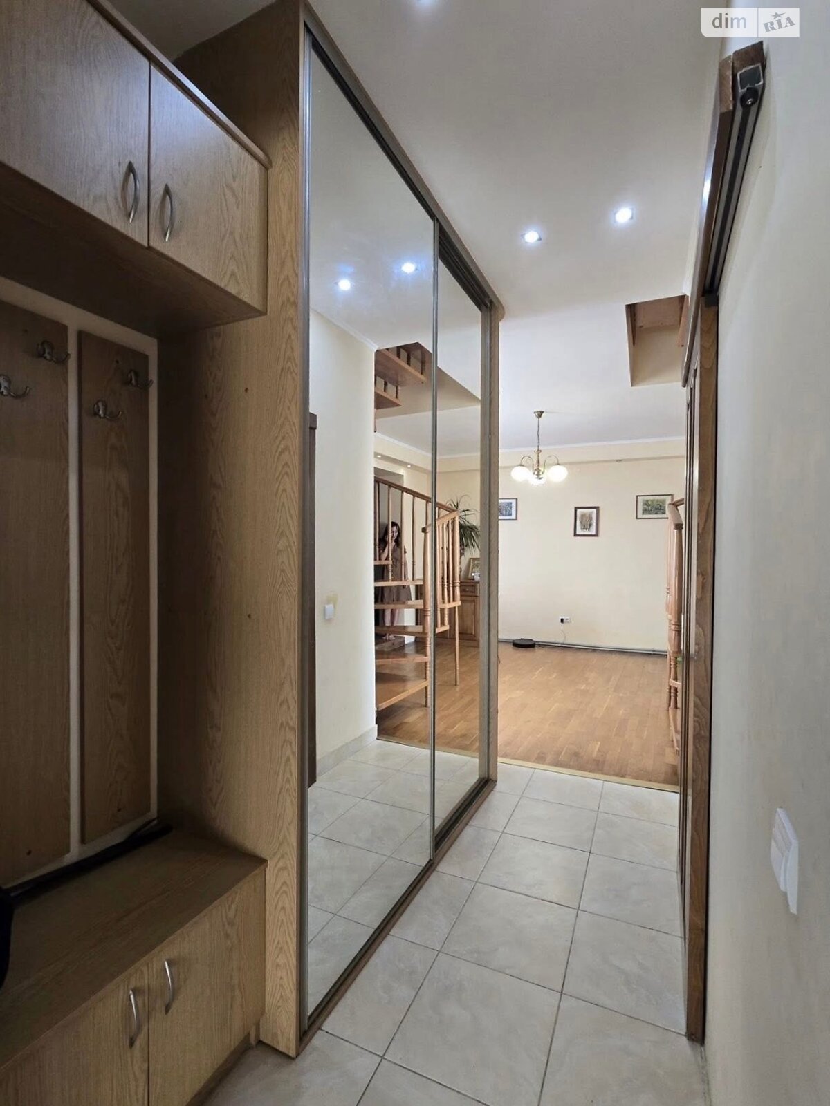 Продажа части дома в Ужгороде, улица Волонтеров (Верещагина), район Центр, 3 комнаты фото 1