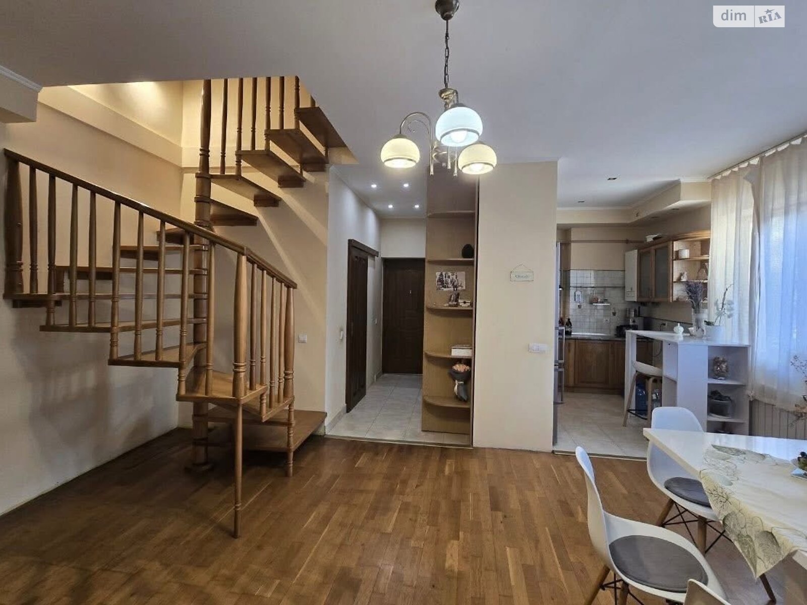 Продажа части дома в Ужгороде, улица Волонтеров (Верещагина), район Центр, 3 комнаты фото 1