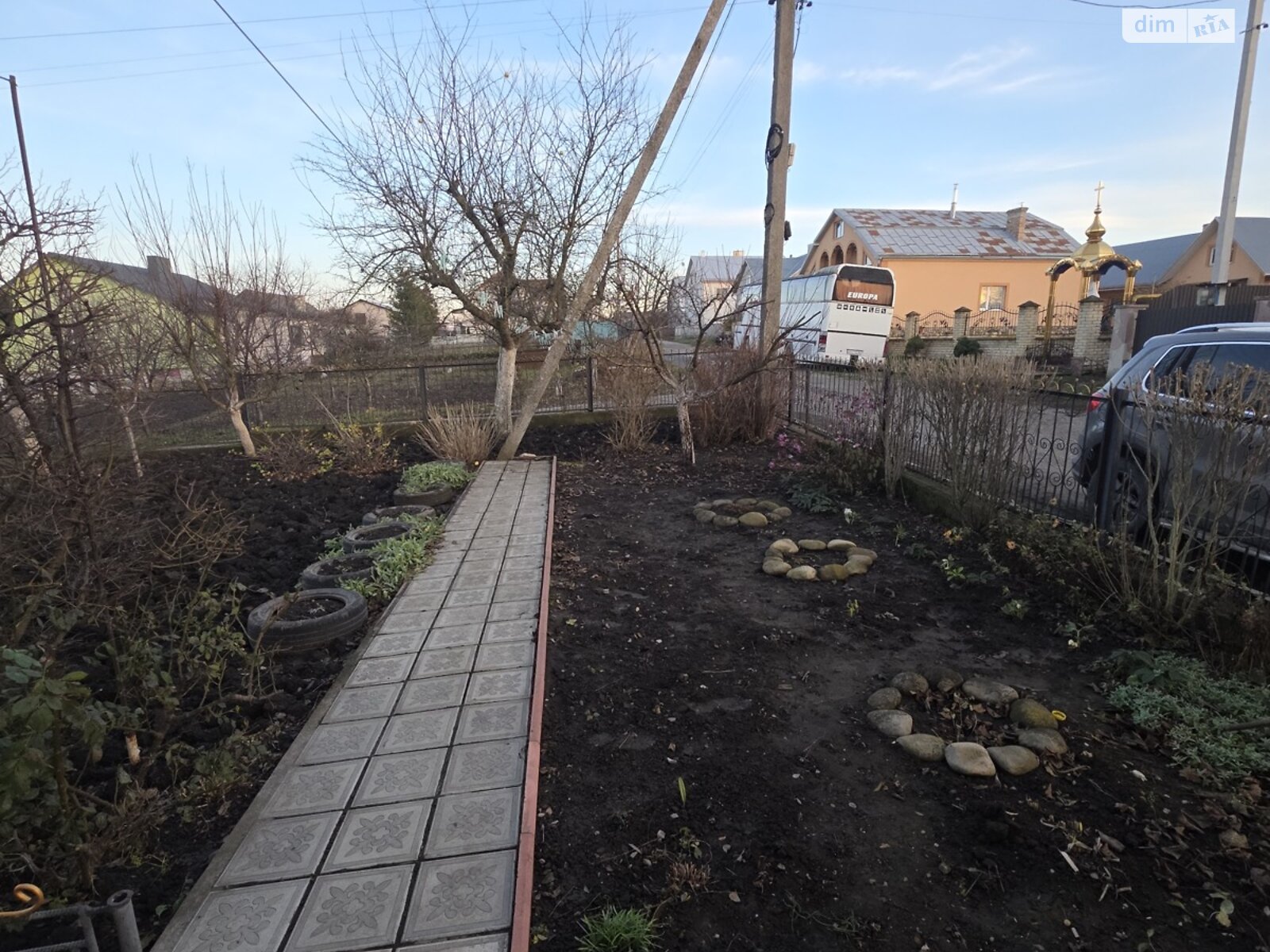 Продажа части дома в Великой Березовице, улица Весенняя, район Кемпинг, 3 комнаты фото 1 Продажа части дома в Великой Березовице, улица Весенняя, район Кемпинг, 3 комнаты фото 1