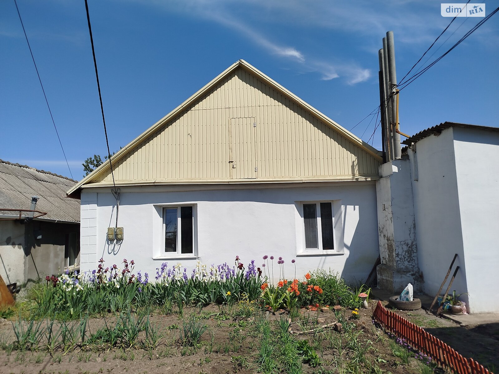 Продажа части дома в Великодолинском, улица Центральная (Ленина), 4 комнаты фото 1 Продажа части дома в Великодолинском, улица Центральная (Ленина), 4 комнаты фото 1