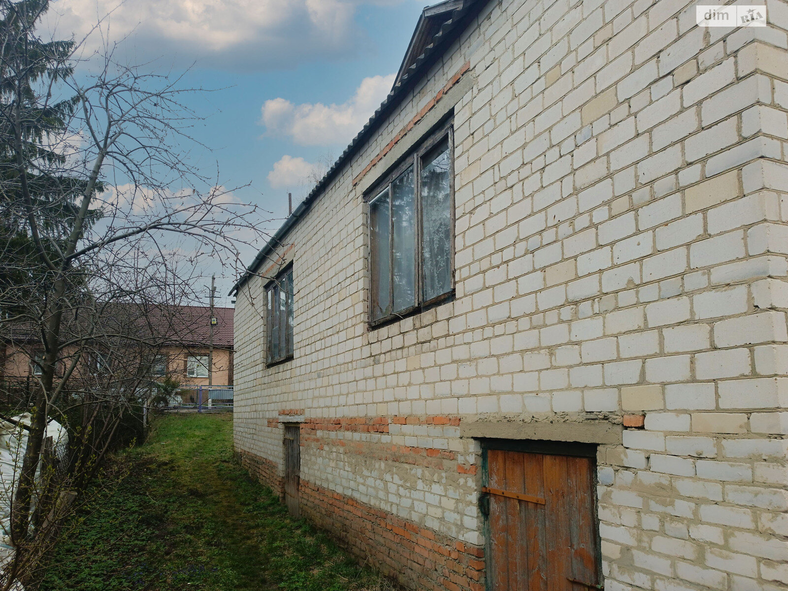 Продажа части дома в Верхове, улица Мира, 3 комнаты фото 1 Продажа части дома в Верхове, улица Мира, 3 комнаты фото 1