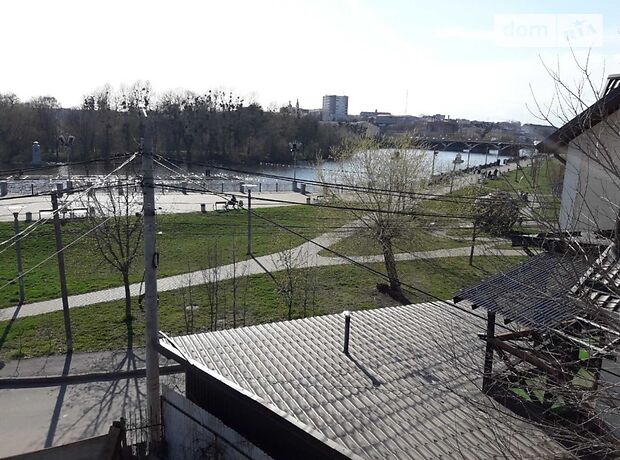 Продажа части дома в Виннице, улица Кармелюка, район Ближнее замостье, 2 комнаты фото 1 Продажа части дома в Виннице, улица Кармелюка, район Ближнее замостье, 2 комнаты фото 1