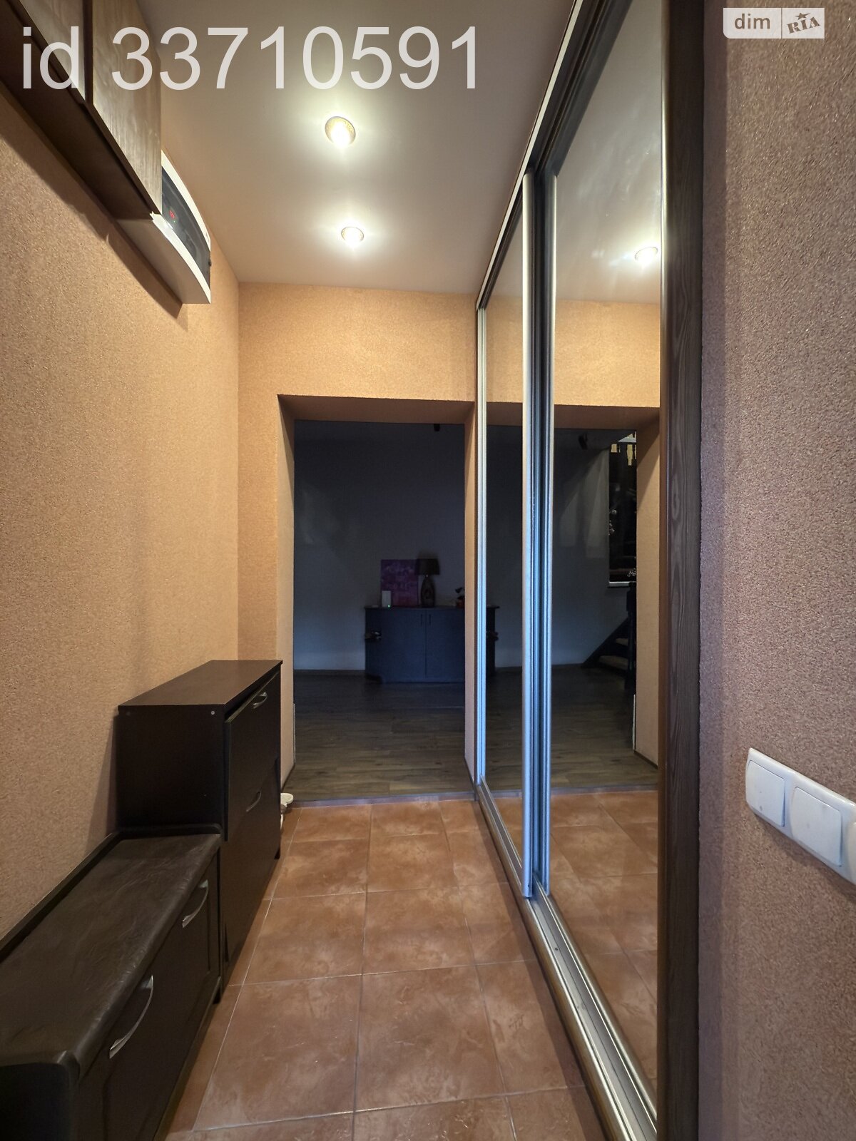 Продаж частини будинку в Вінниці, вулиця Паневежиська (Пугачова) 34, район Корея, 4 кімнати фото 1 Продаж частини будинку в Вінниці, вулиця Паневежиська (Пугачова) 34, район Корея, 4 кімнати фото 1