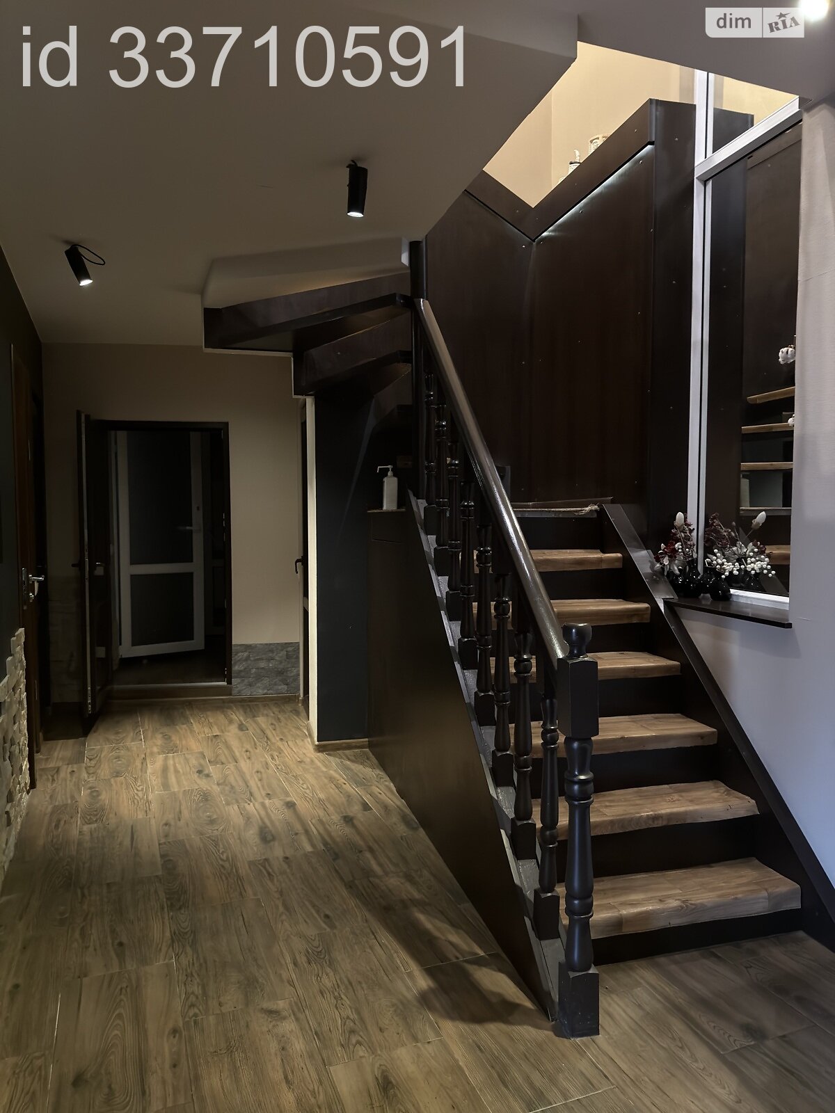 Продаж частини будинку в Вінниці, вулиця Паневежиська (Пугачова) 34, район Корея, 4 кімнати фото 1 Продаж частини будинку в Вінниці, вулиця Паневежиська (Пугачова) 34, район Корея, 4 кімнати фото 1