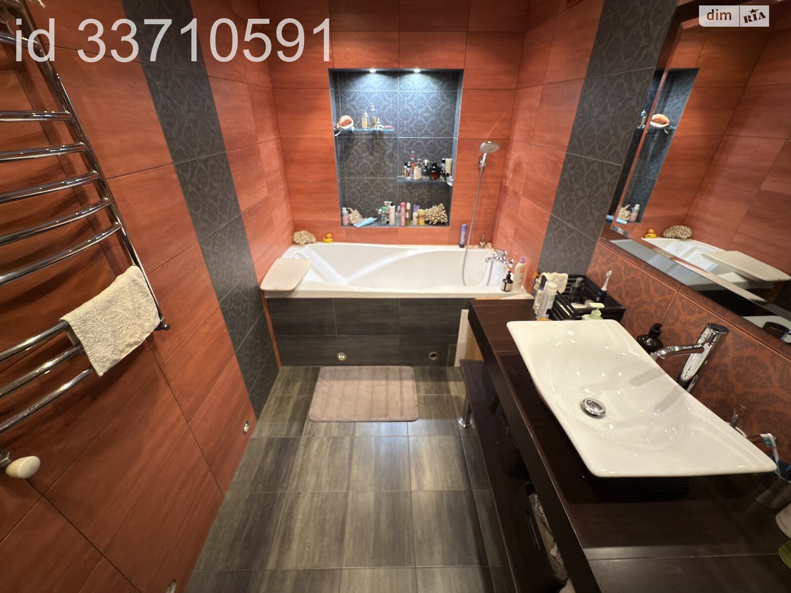 Продаж частини будинку в Вінниці, вулиця Паневежиська (Пугачова) 34, район Корея, 4 кімнати фото 1 Продаж частини будинку в Вінниці, вулиця Паневежиська (Пугачова) 34, район Корея, 4 кімнати фото 1