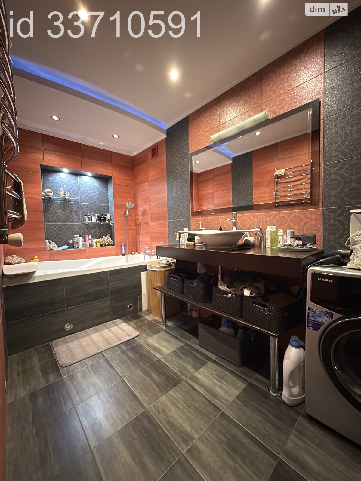 Продаж частини будинку в Вінниці, вулиця Паневежиська (Пугачова) 34, район Корея, 4 кімнати фото 1 Продаж частини будинку в Вінниці, вулиця Паневежиська (Пугачова) 34, район Корея, 4 кімнати фото 1