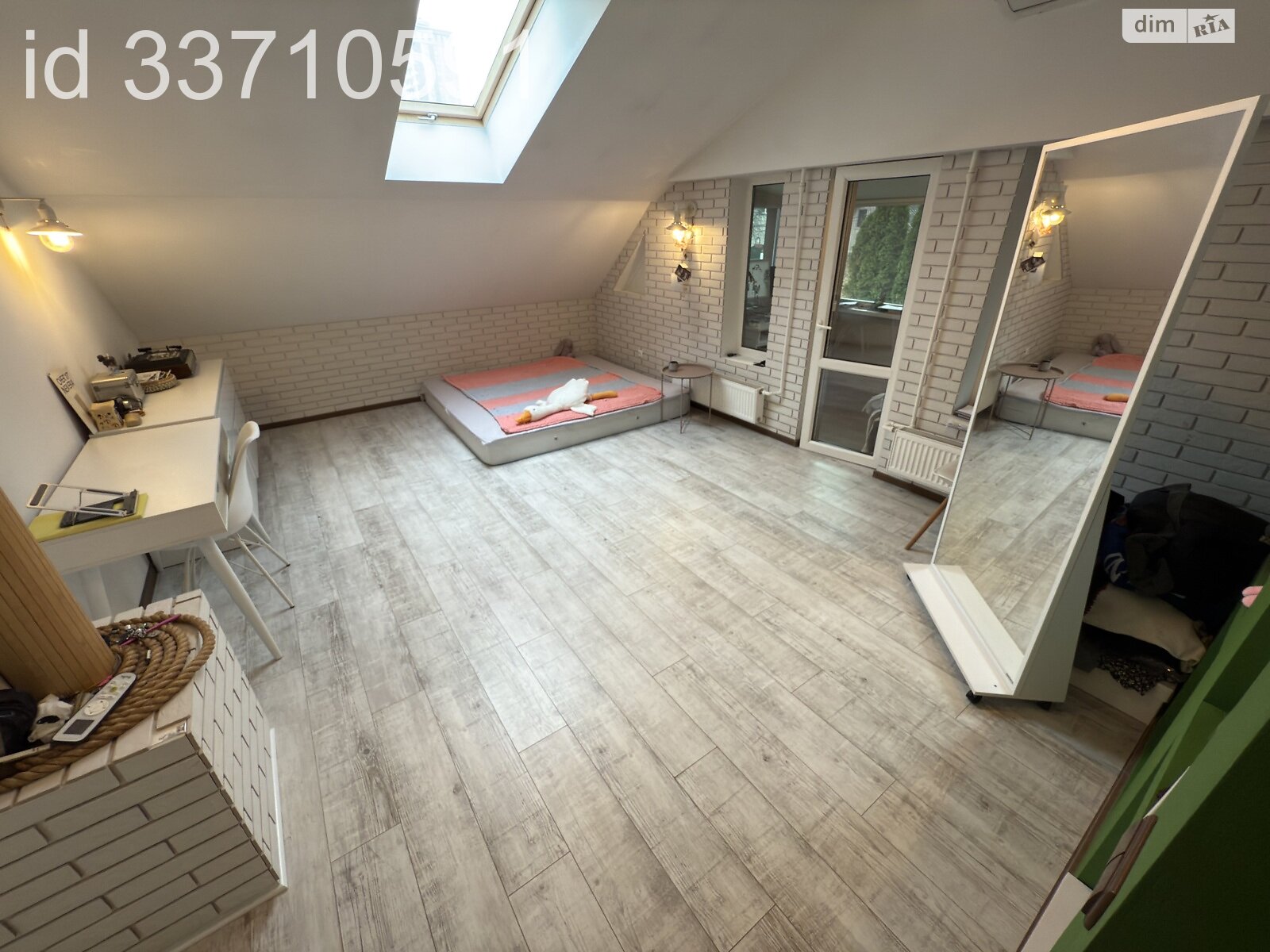 Продаж частини будинку в Вінниці, вулиця Паневежиська (Пугачова) 34, район Корея, 4 кімнати фото 1 Продаж частини будинку в Вінниці, вулиця Паневежиська (Пугачова) 34, район Корея, 4 кімнати фото 1