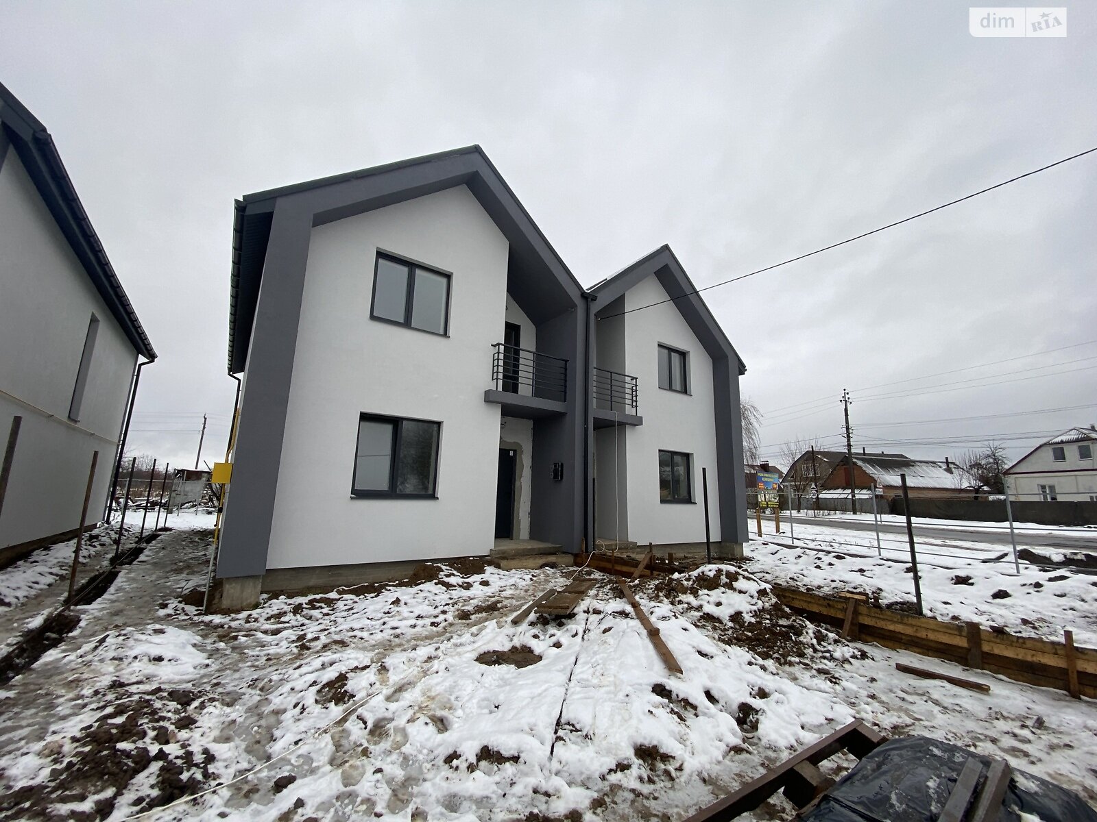 Продажа части дома в Зарванцах, 3 комнаты фото 1 Продажа части дома в Зарванцах, 3 комнаты фото 1