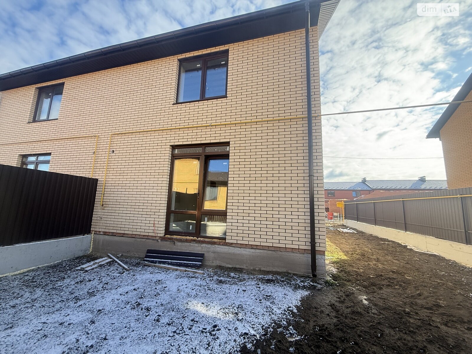 Продажа части дома в Агрономичном, 3 комнаты фото 1 Продажа части дома в Агрономичном, 3 комнаты фото 1