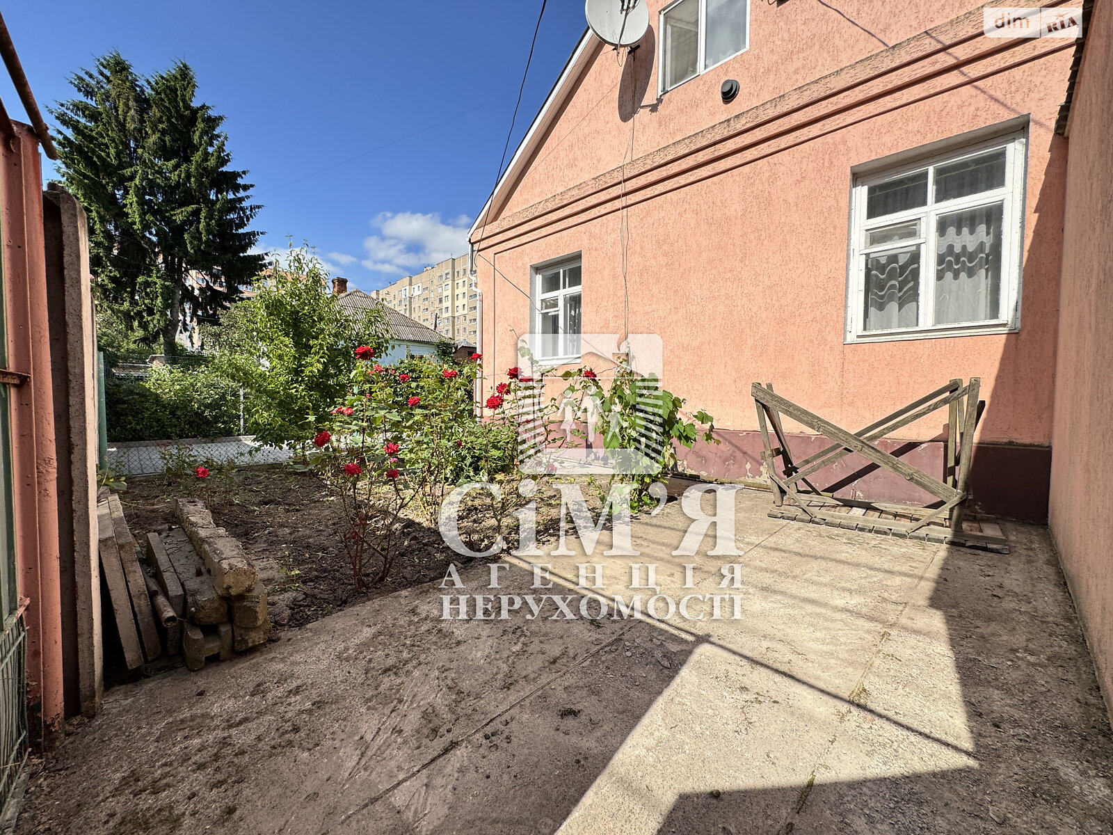 Продажа части дома в Виннице, район Славянка, 5 комнат фото 1 Продажа части дома в Виннице, район Славянка, 5 комнат фото 1