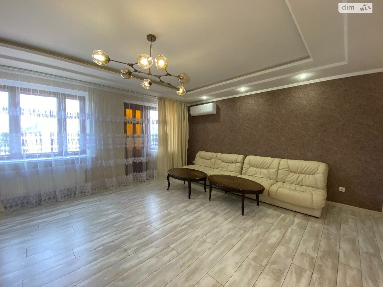 Продаж частини будинку в Вінниці, провулок Молодіжний 45, район Старе місто, 5 кімнат фото 1