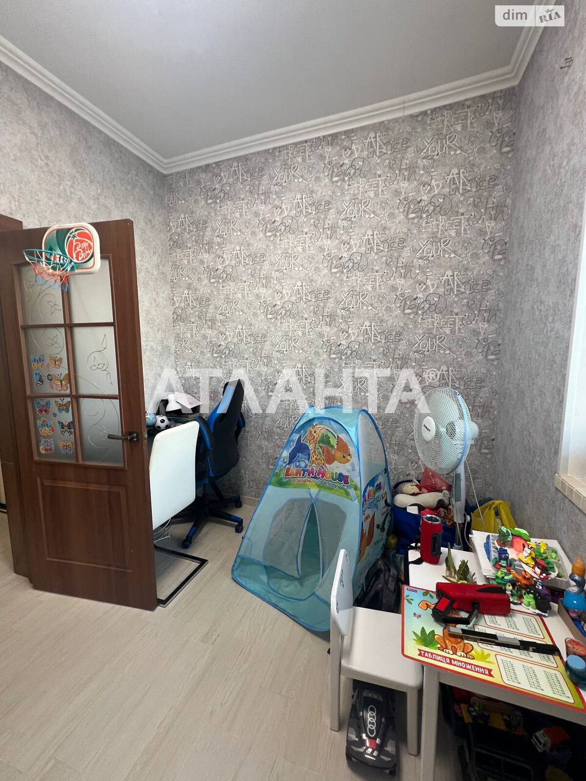 Продаж частини будинку в Вінниці, вулиця Євгена Коновальця (Гліба Успенського), район Старе місто, 3 кімнати фото 1 Продаж частини будинку в Вінниці, вулиця Євгена Коновальця (Гліба Успенського), район Старе місто, 3 кімнати фото 1