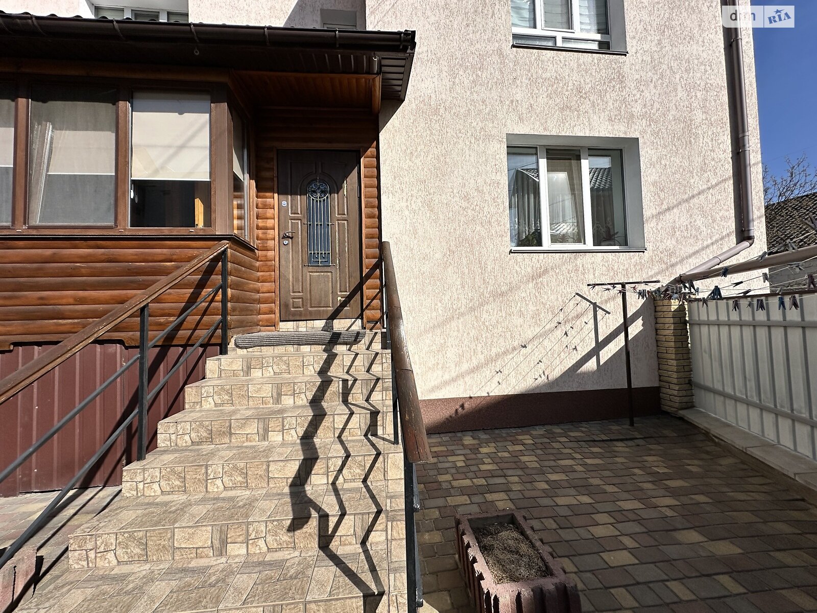 Продаж частини будинку в Вінниці, район Старе місто, 3 кімнати фото 1 Продаж частини будинку в Вінниці, район Старе місто, 3 кімнати фото 1
