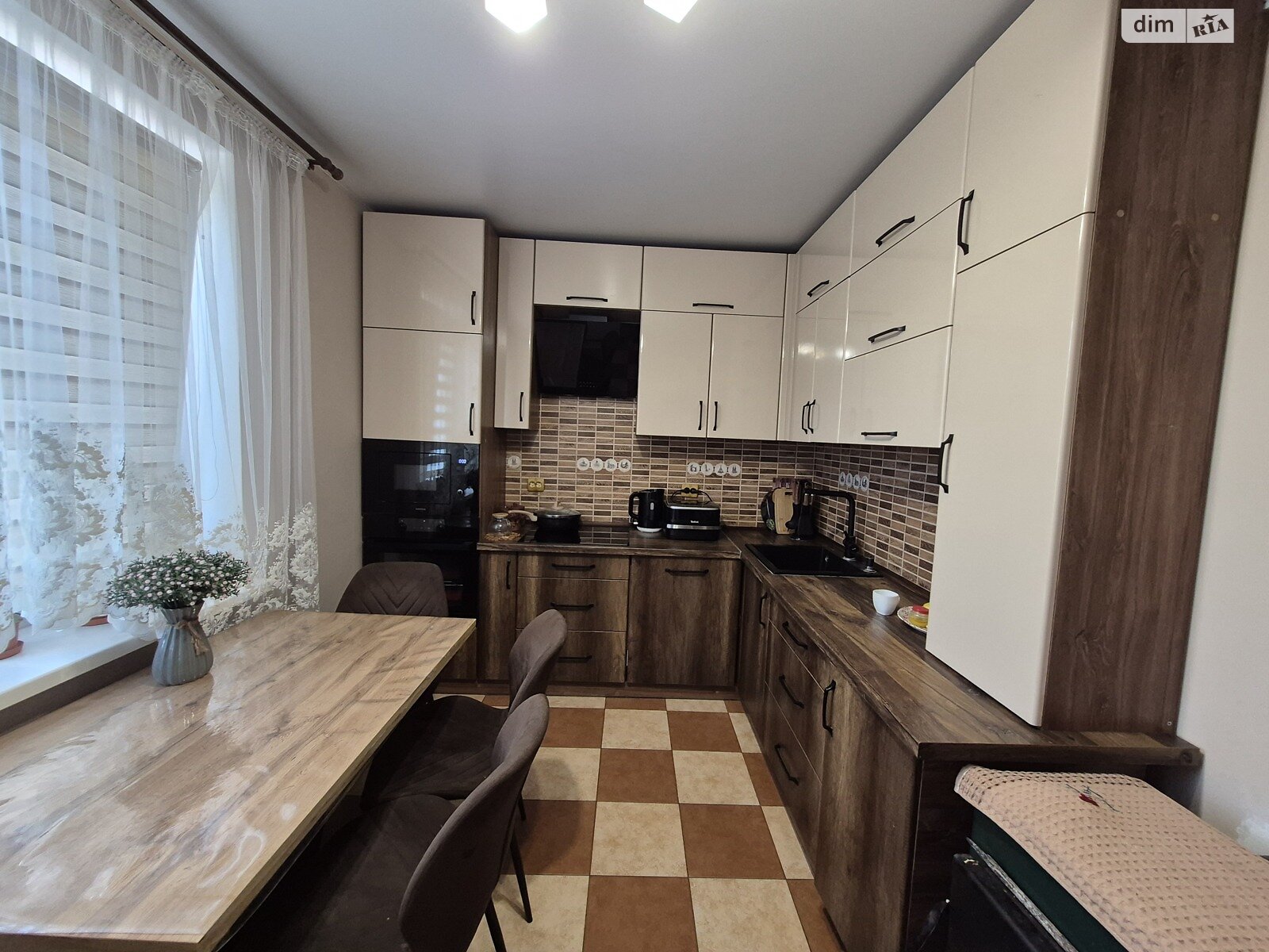 Продажа части дома в Виннице, район Старый город, 3 комнаты фото 1 Продажа части дома в Виннице, район Старый город, 3 комнаты фото 1