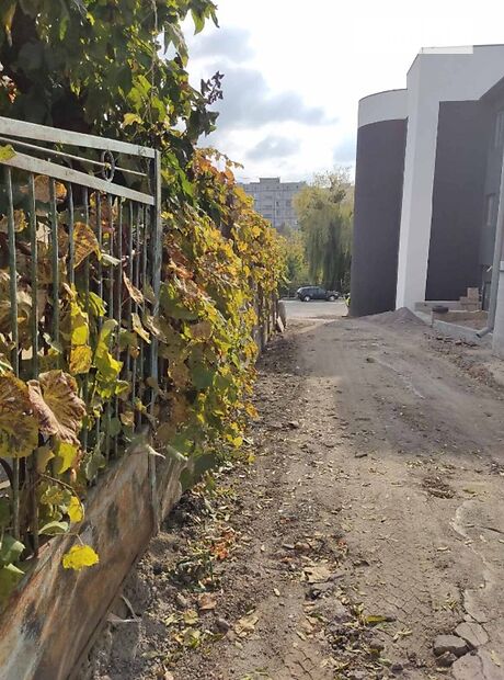 Продажа части дома в Виннице, улица Малиновского 28, район Центр, 2 комнаты фото 1 Продажа части дома в Виннице, улица Малиновского 28, район Центр, 2 комнаты фото 1