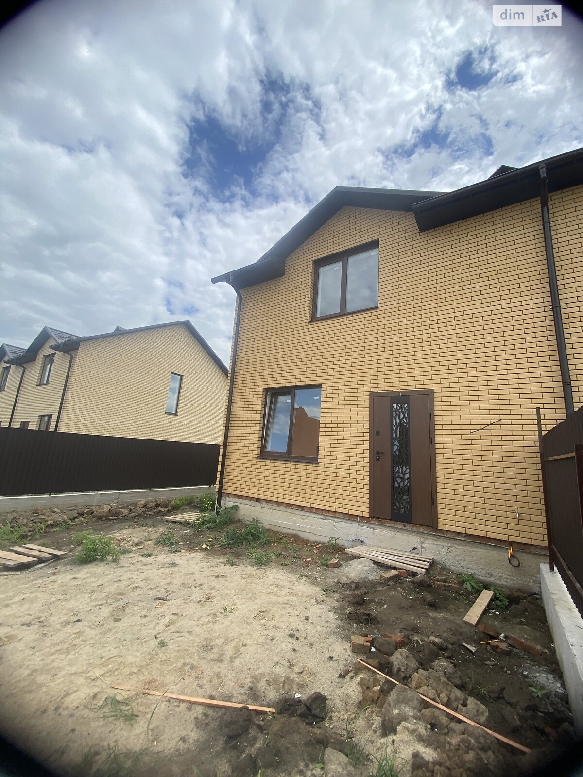 Продажа части дома в Агрономичном, 3 комнаты фото 1 Продажа части дома в Агрономичном, 3 комнаты фото 1