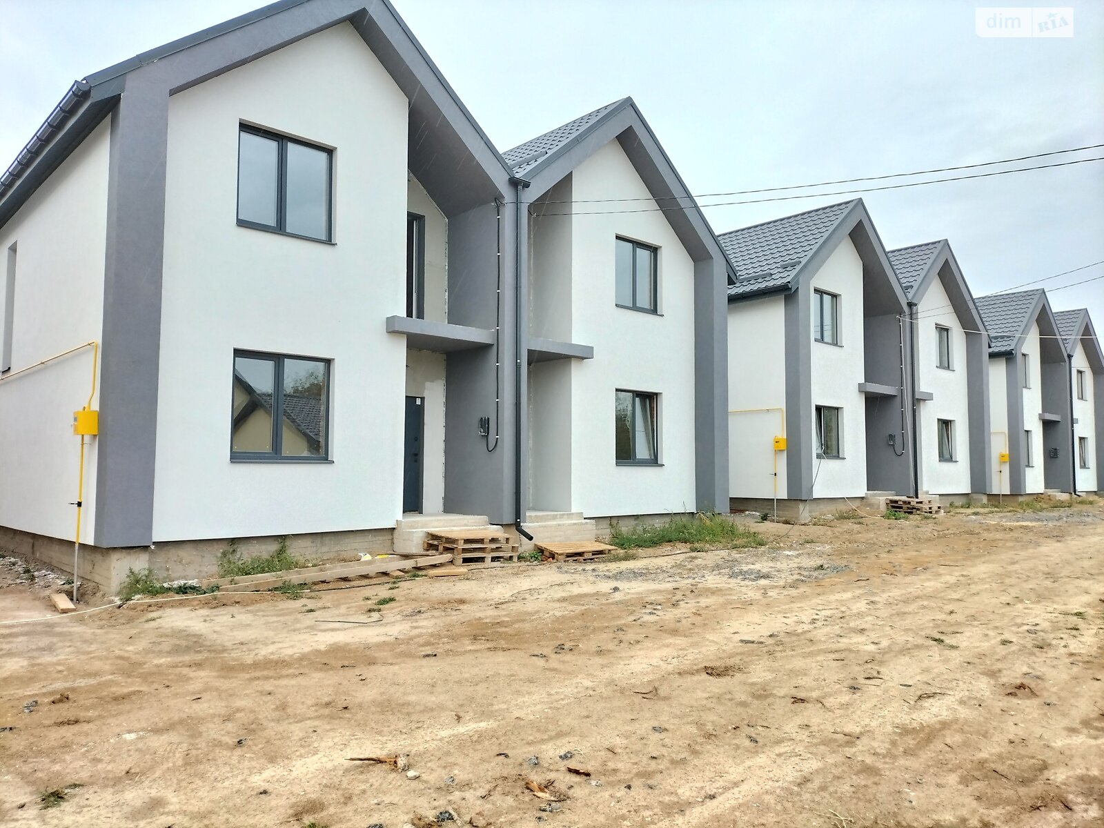 Продажа части дома в Зарванцах, улица Мирная, 3 комнаты фото 1 Продажа части дома в Зарванцах, улица Мирная, 3 комнаты фото 1