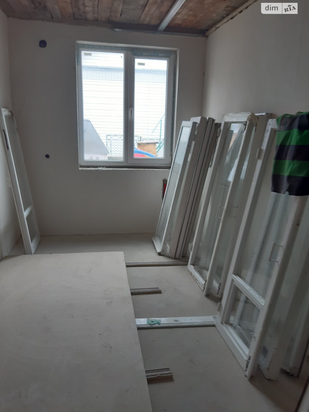 Продажа части дома в Здолбунове, улица Парковая, район 6-тая школа, 3 комнаты фото 1