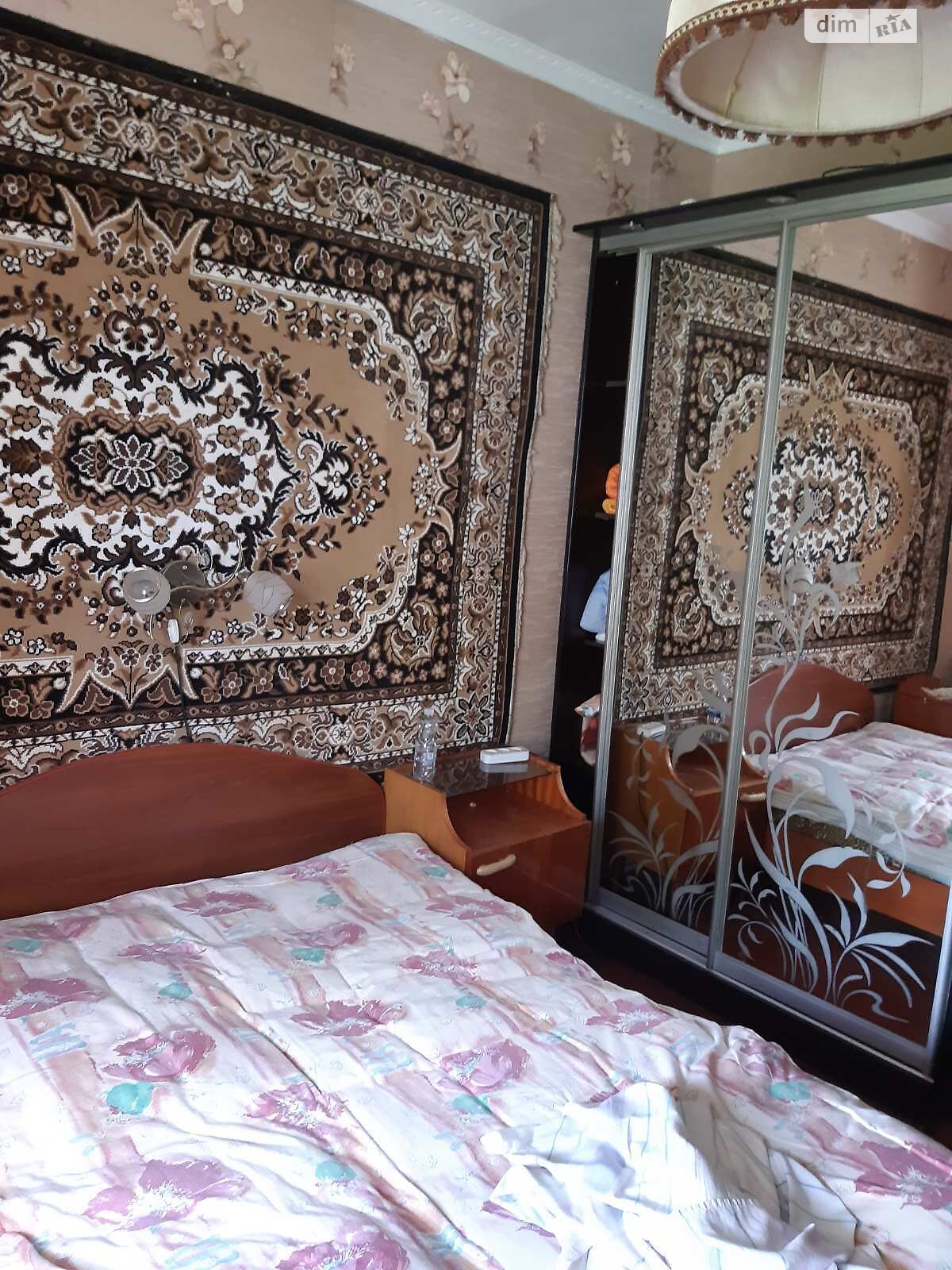 Продажа части дома в Здолбунове, улица Независимости, район Центр, 3 комнаты фото 1 Продажа части дома в Здолбунове, улица Независимости, район Центр, 3 комнаты фото 1