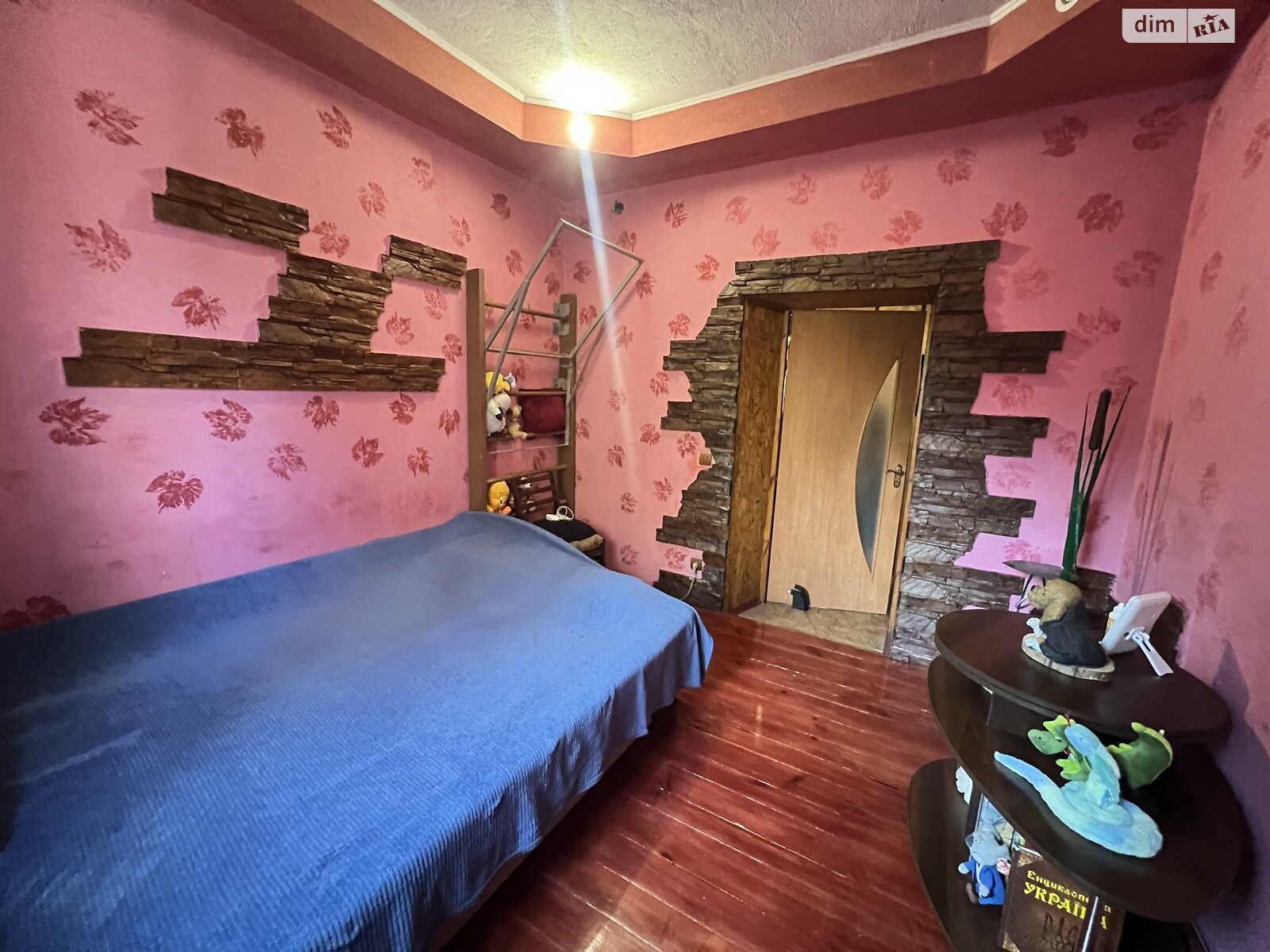 Продажа части дома в Здолбунове, улица Независимости, район Здолбунов, 3 комнаты фото 1 Продажа части дома в Здолбунове, улица Независимости, район Здолбунов, 3 комнаты фото 1