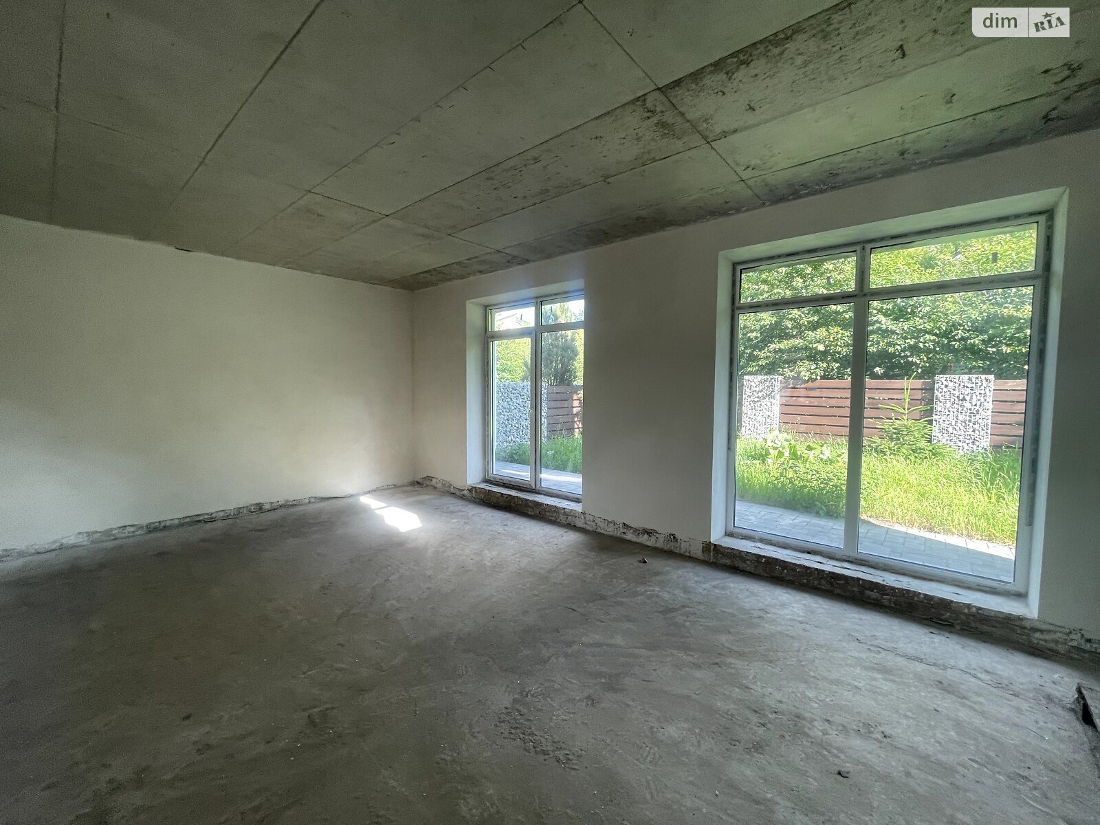 Продажа части дома в Зубре, улица Степана Бандеры, 4 комнаты фото 1 Продажа части дома в Зубре, улица Степана Бандеры, 4 комнаты фото 1