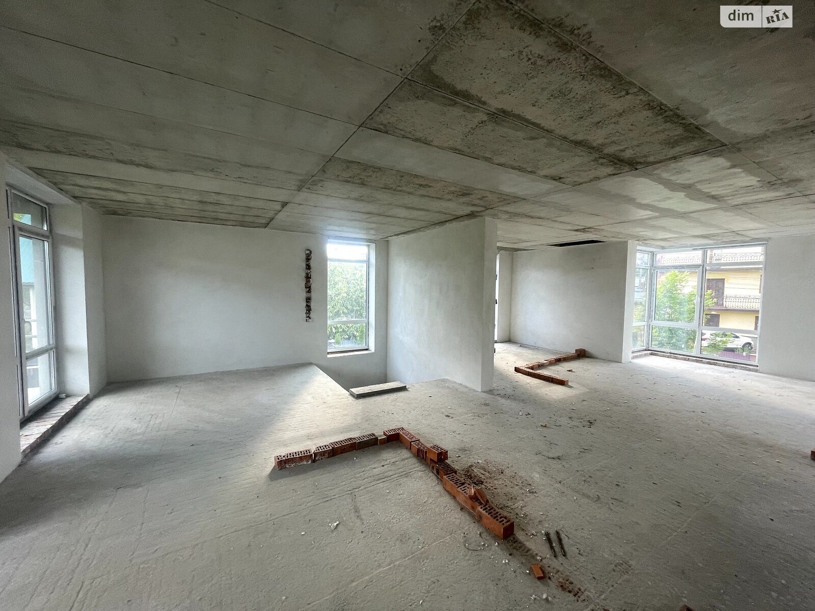 Продажа части дома в Зубре, улица Степана Бандеры, 4 комнаты фото 1 Продажа части дома в Зубре, улица Степана Бандеры, 4 комнаты фото 1